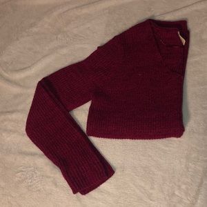 Maroon xl sweater, never worn.